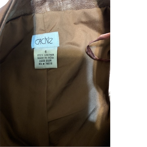 Cache leather pants! - Picture 7 of 7